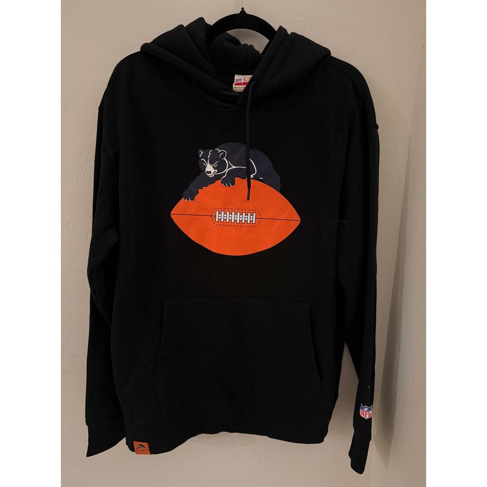 Chicago Bears Men's Ultra Game Hoodie with Kanagroo Pockets-Size Large-NWT